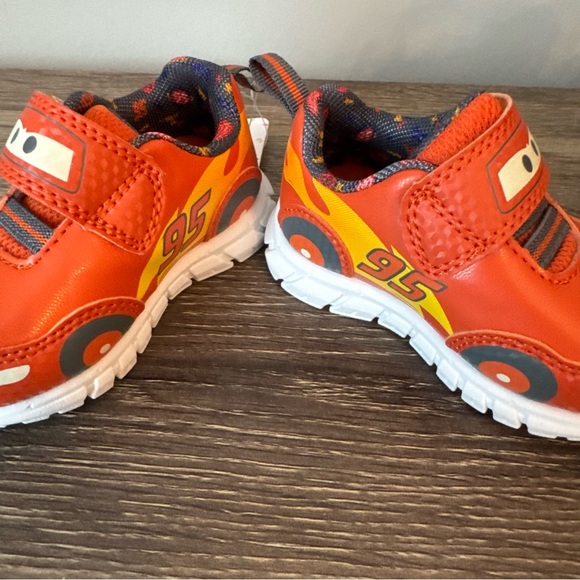 Disney Cars Lightning McQueen Shoes Size 3C Toddler Sneaker NEW - Picture 6 of 7